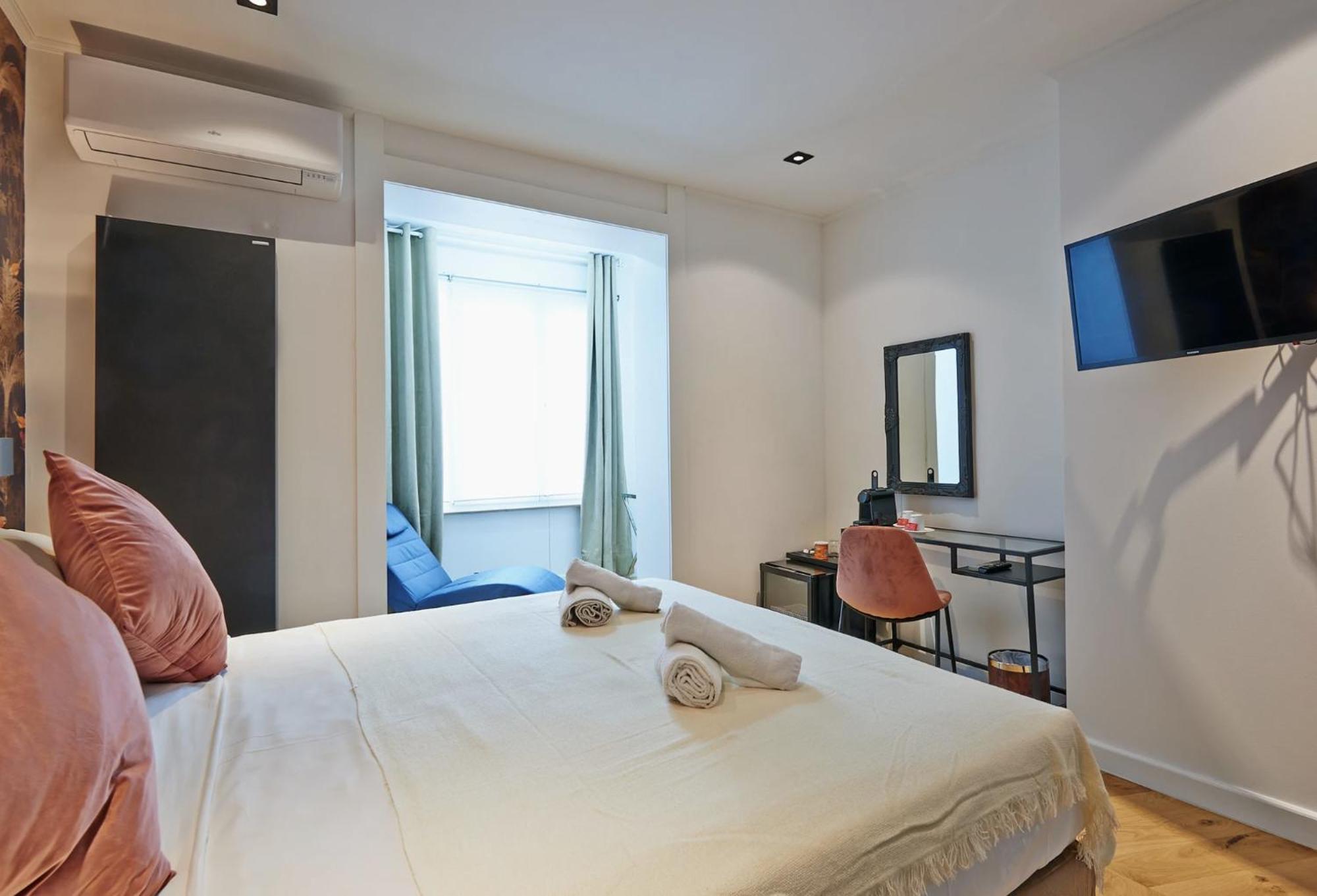Hotel Les Ecrins Brussel Buitenkant foto